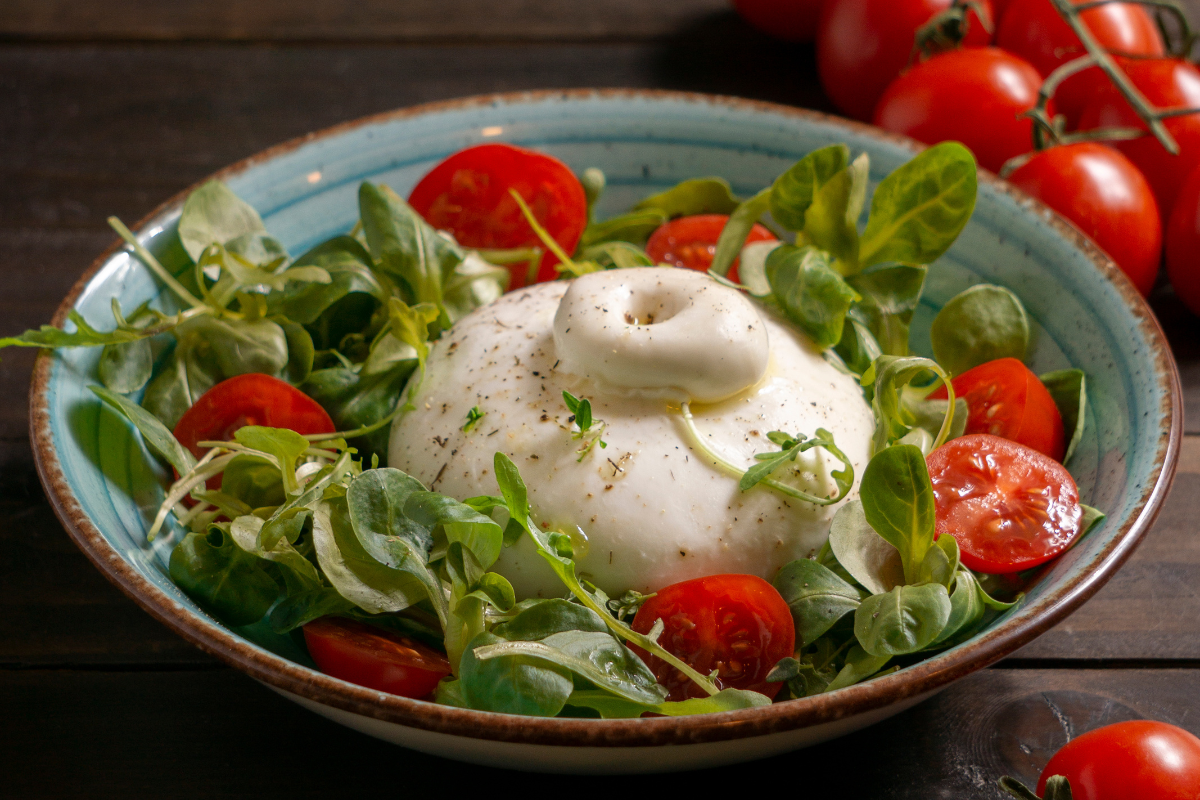 what is burrata cheese ?