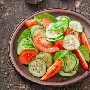 make a salad with tomatoes and cucumber